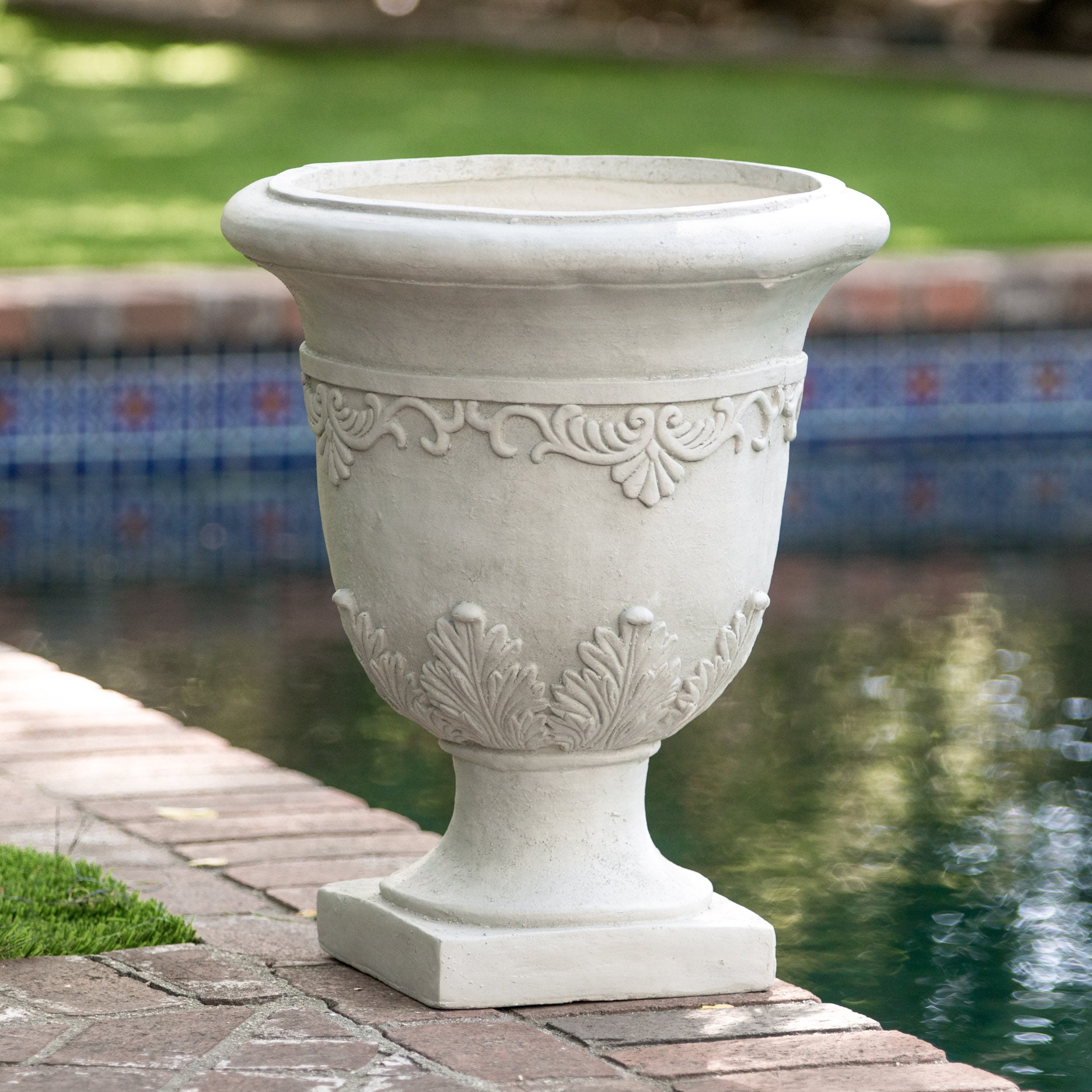 Moroccan Urn