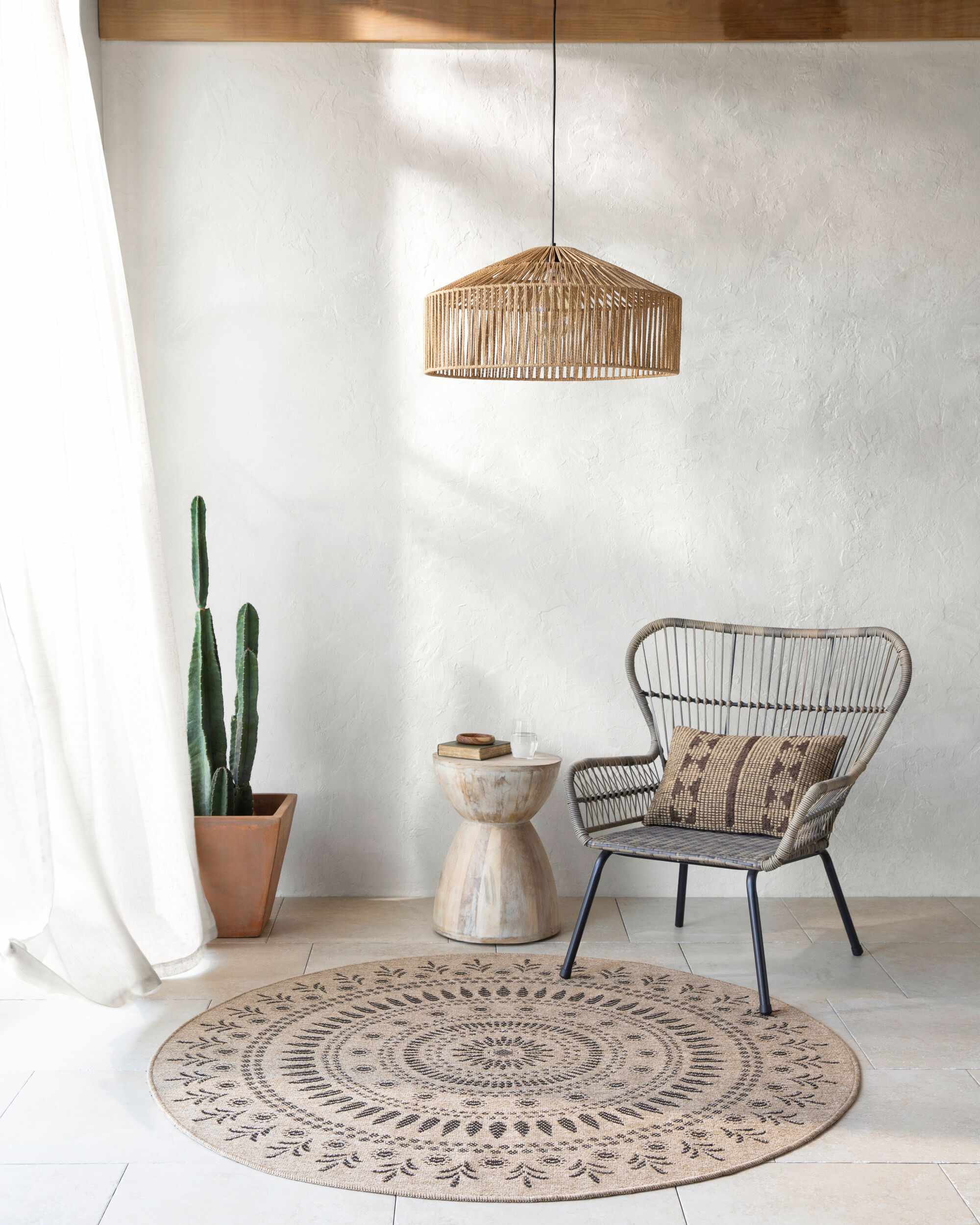Beata Round Faux Jute Outdoor Rug - Clearance