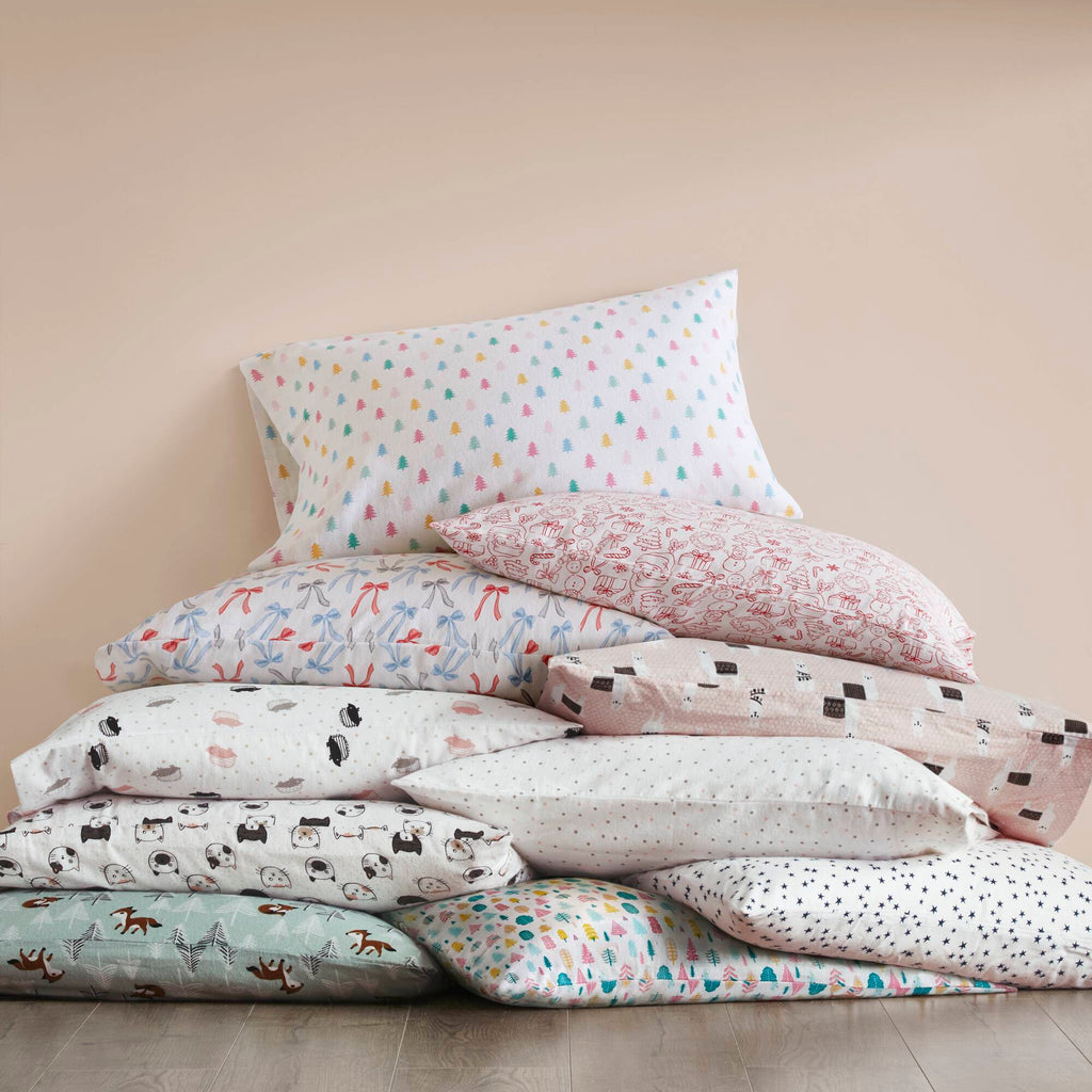 3-Piece Twin XL 100% Cotton Pigment Printed Sheet Set - Holiday Doodles