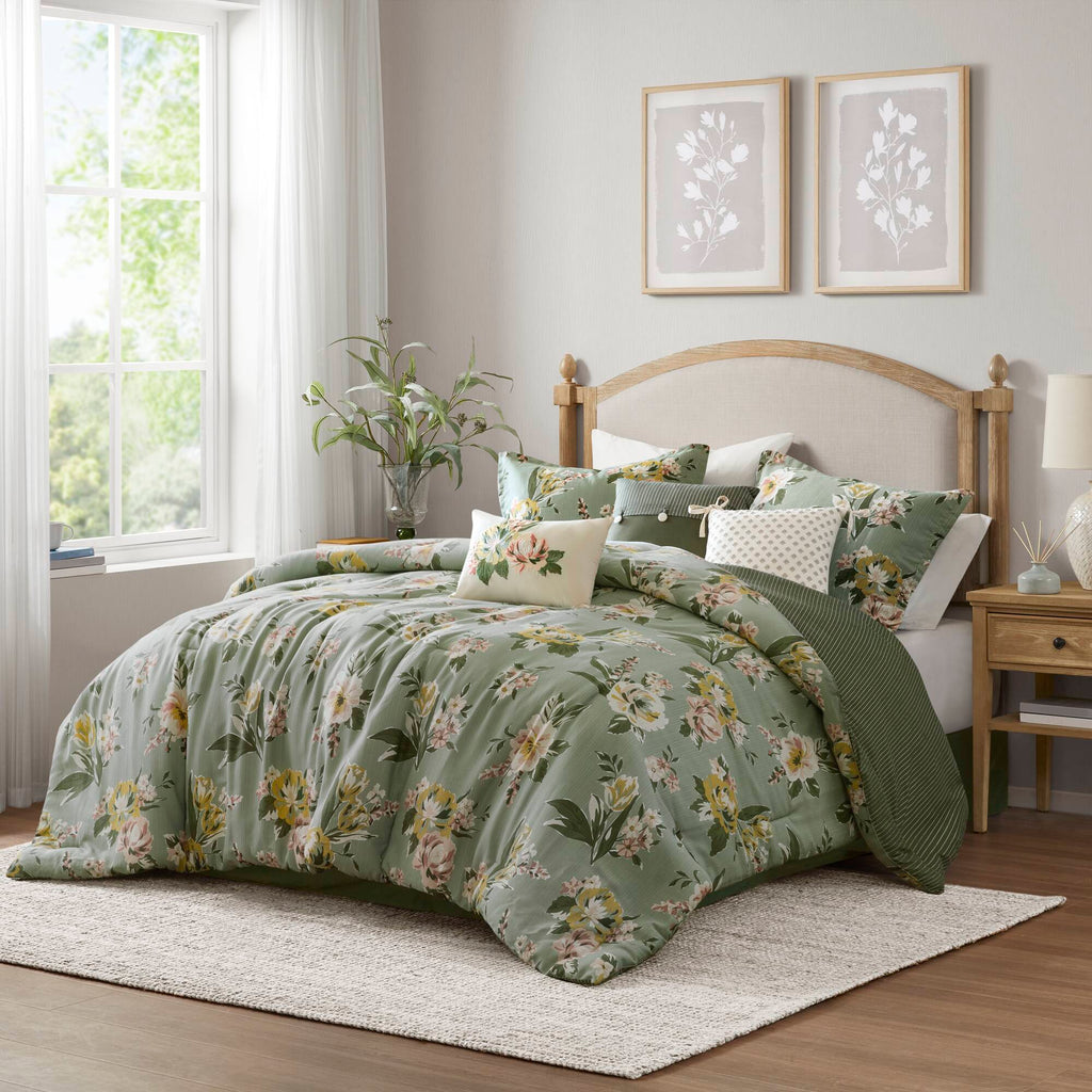 7-Piece Queen Vin Floral Comforter Set, Green, Reversible