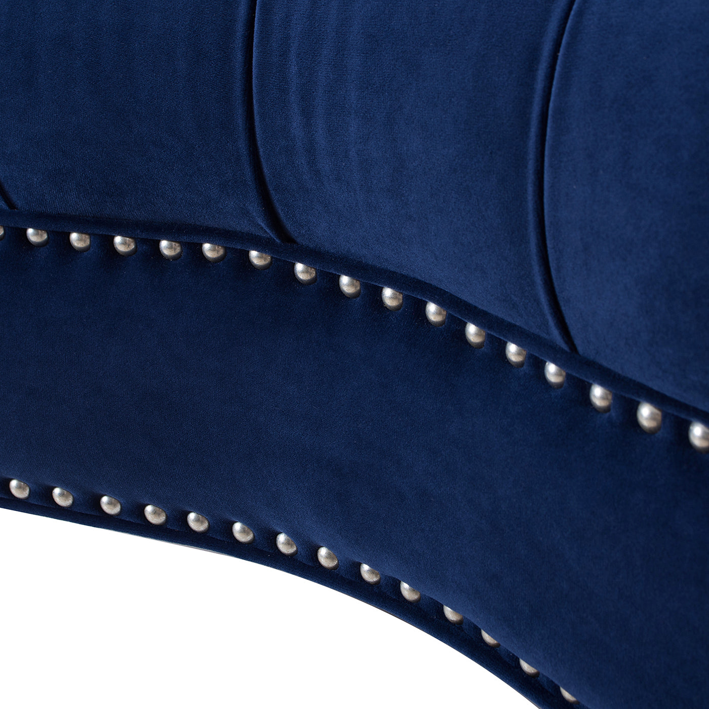 La Rosa Victorian Tufted Upholstered Accent Chair