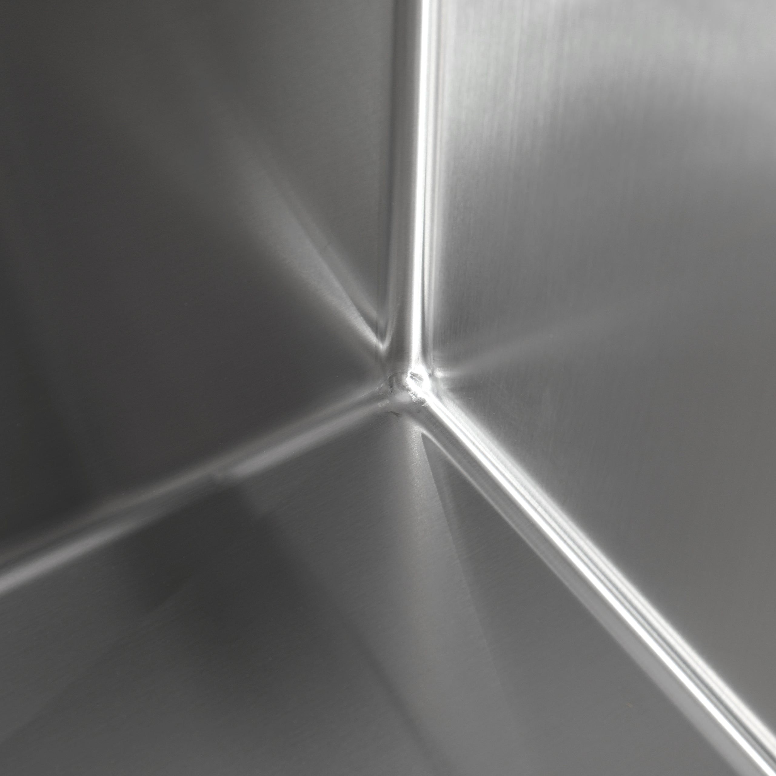 Stainless Steel Kitchen Sink, 33″x22″ Single Bowl