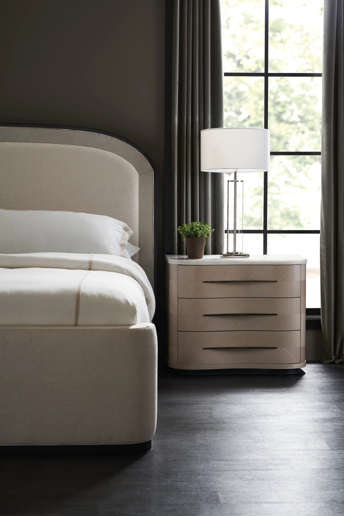 Wanderlust Bed