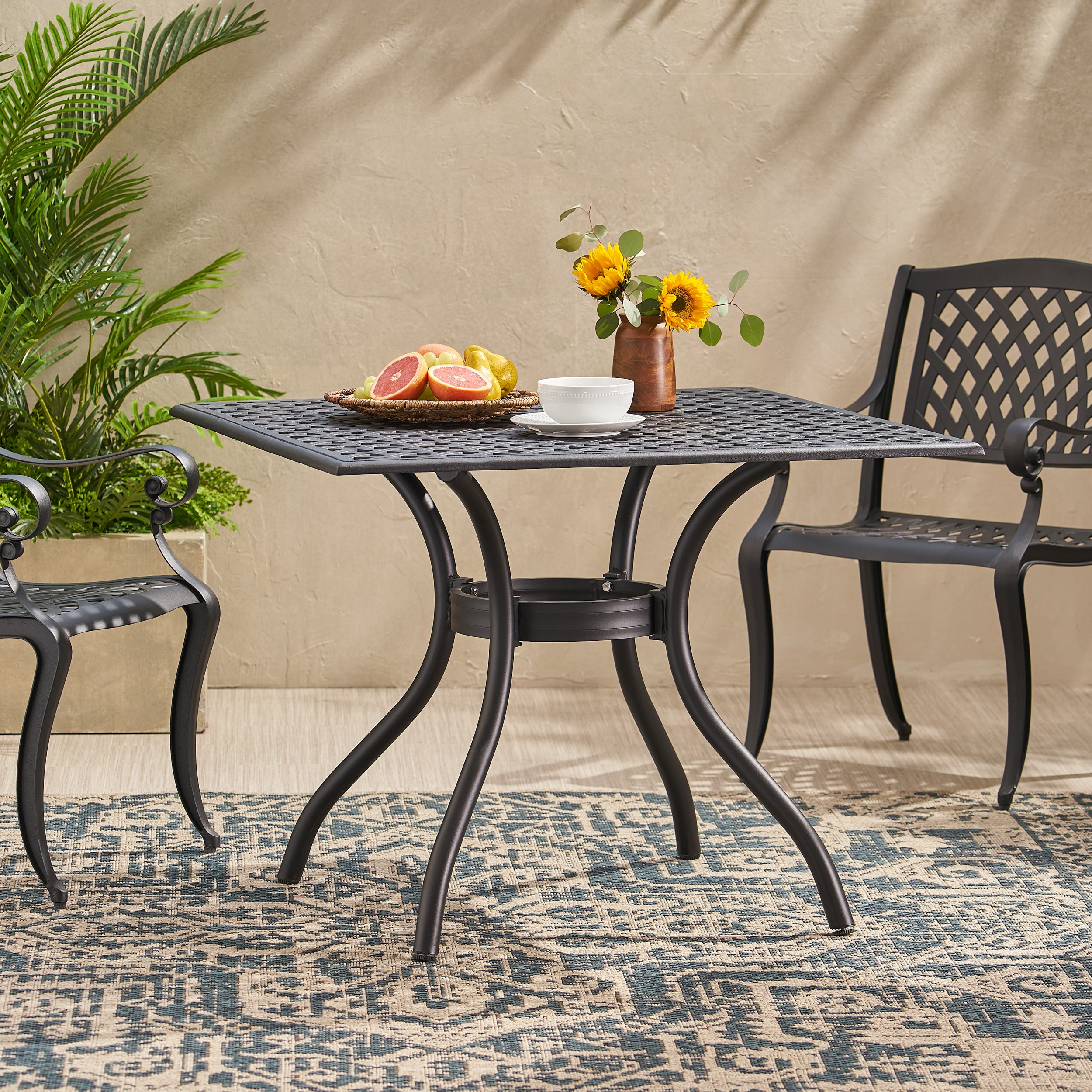 Cayman Arch Mesh 39in Square Table