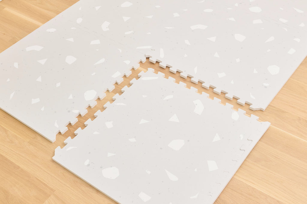Ball Pit Bundle + FREE 6 Piece Play Mat Set
