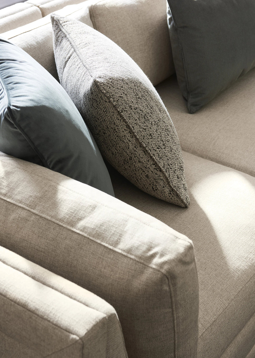 Fusion Sectional