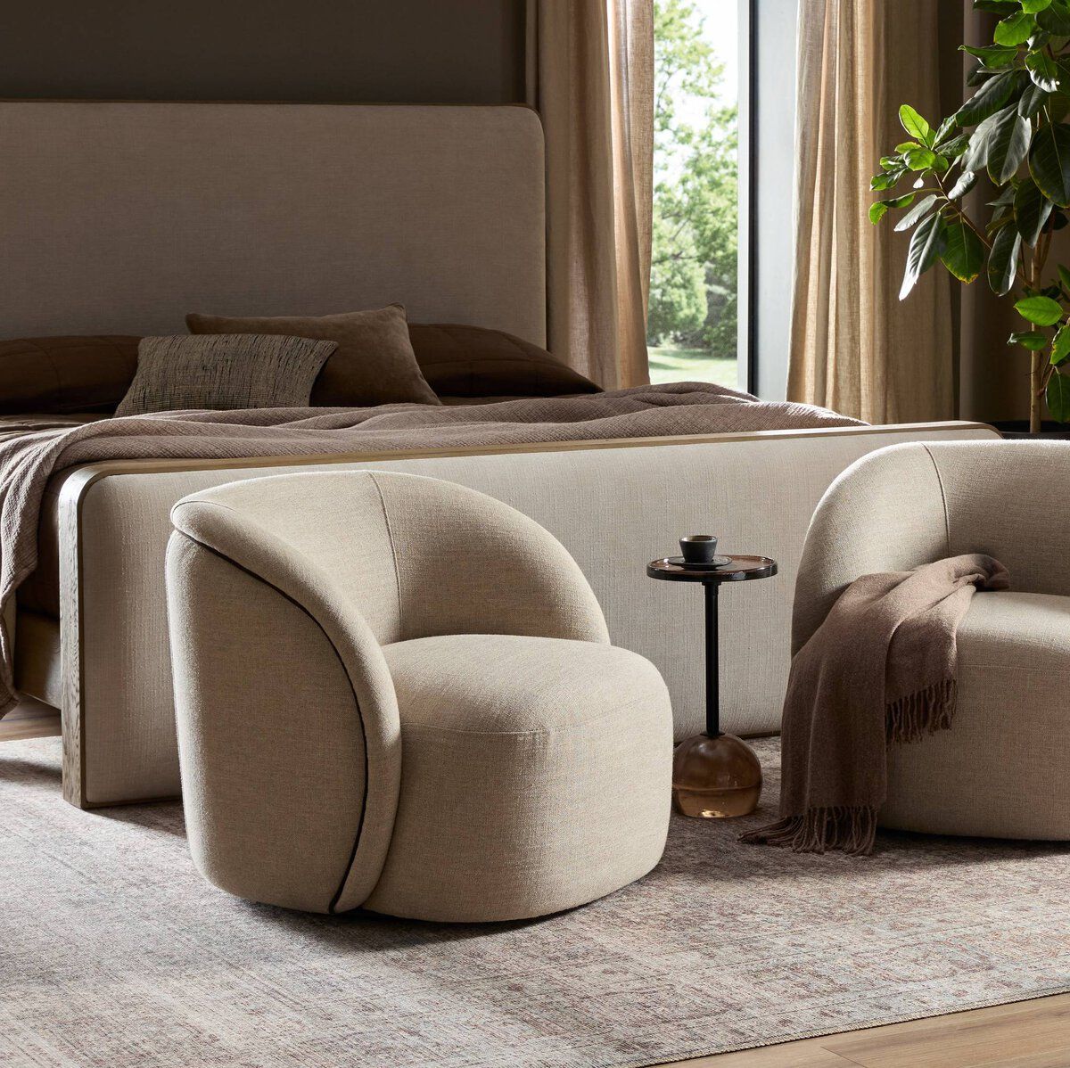 Laurrey Swivel Chair