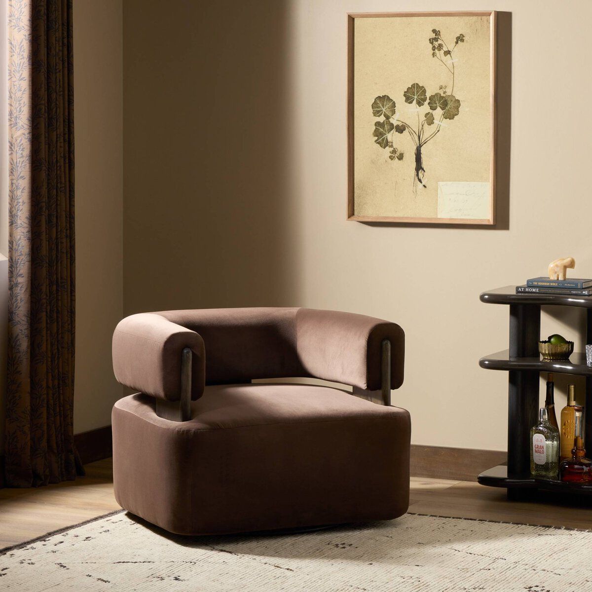 Ward Swivel Chair