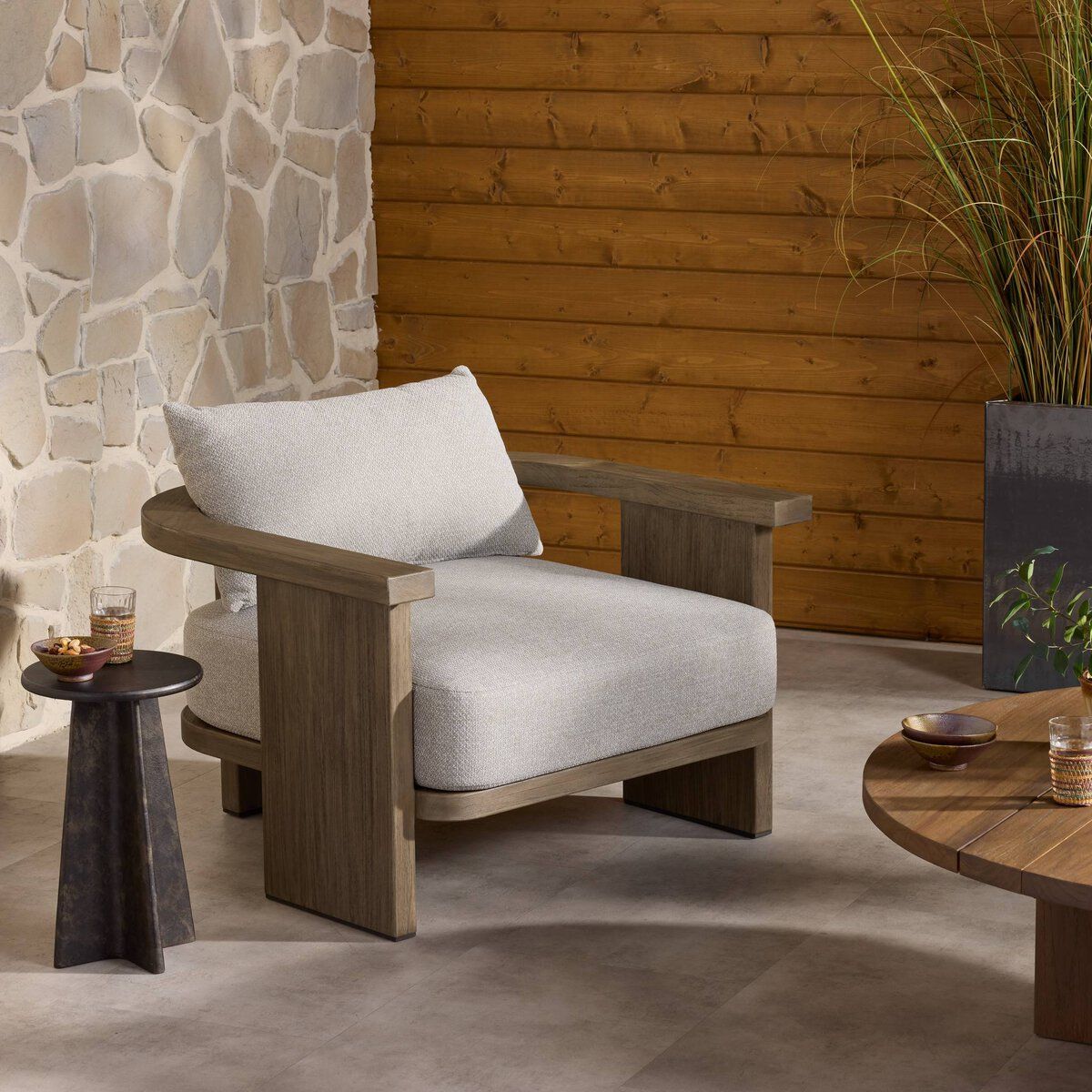 Tahana Outdoor Chair