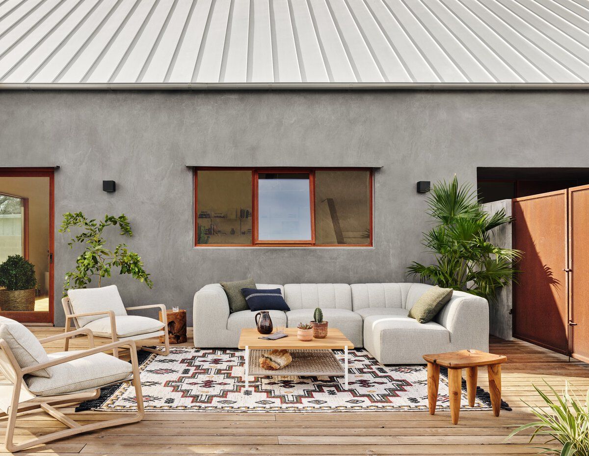 Gwen Outdoor 4-piece Sectional
