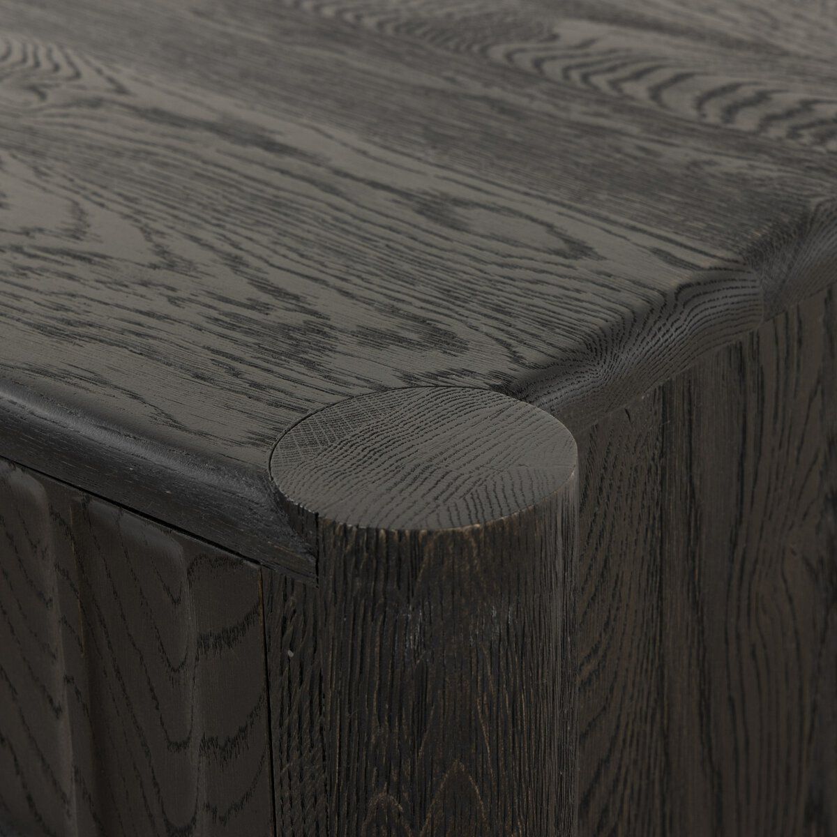 Ezri Bar Cabinet