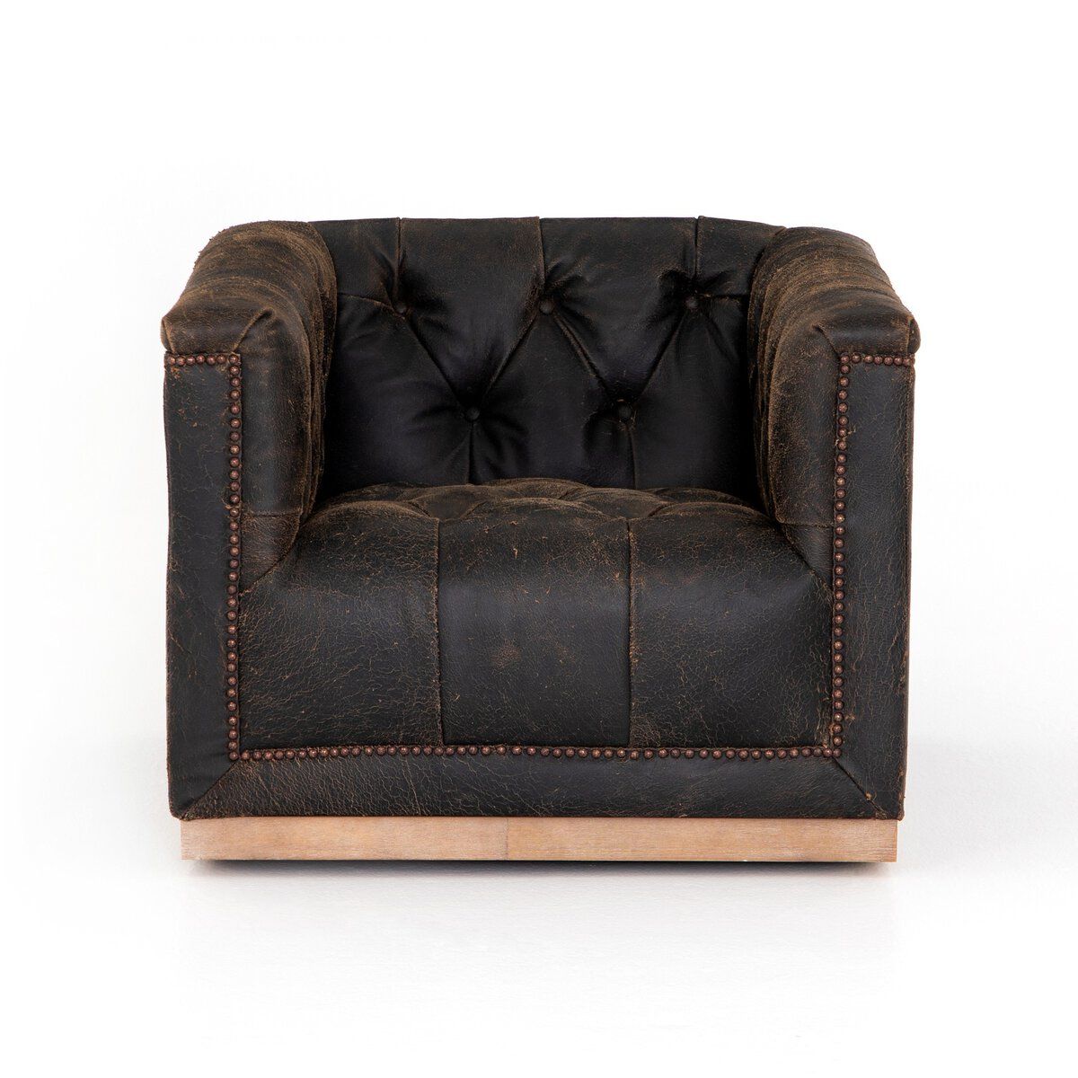 Maxx Swivel Chair