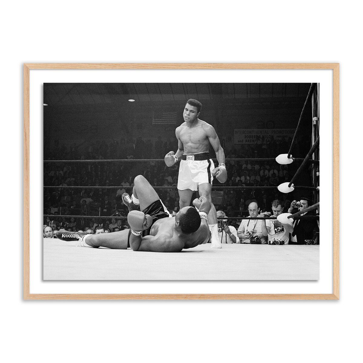 Boxers Muhammad Ali And Sonny Liston Fighting