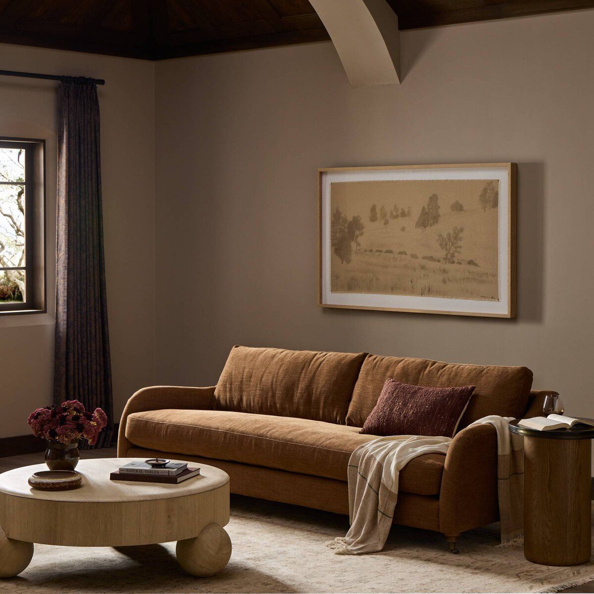 Lynne Sofa