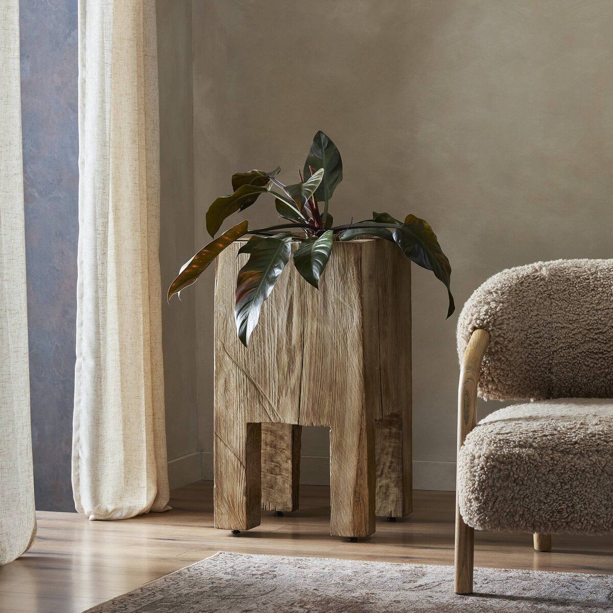 Tora Planter