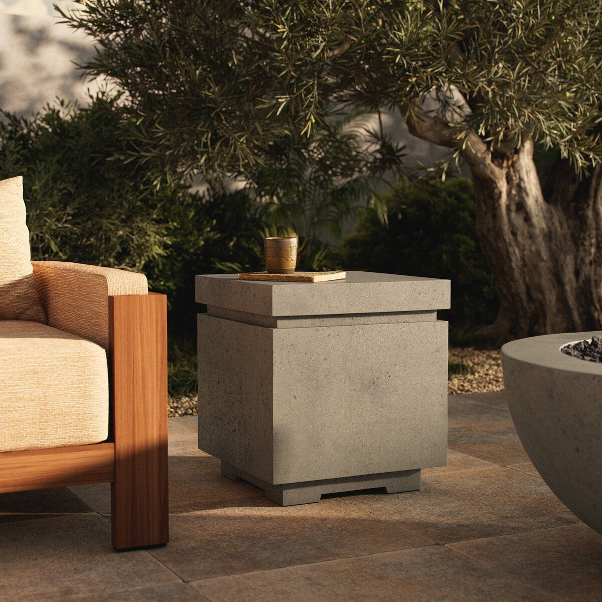 Posen Outdoor Square Propane Enclosure