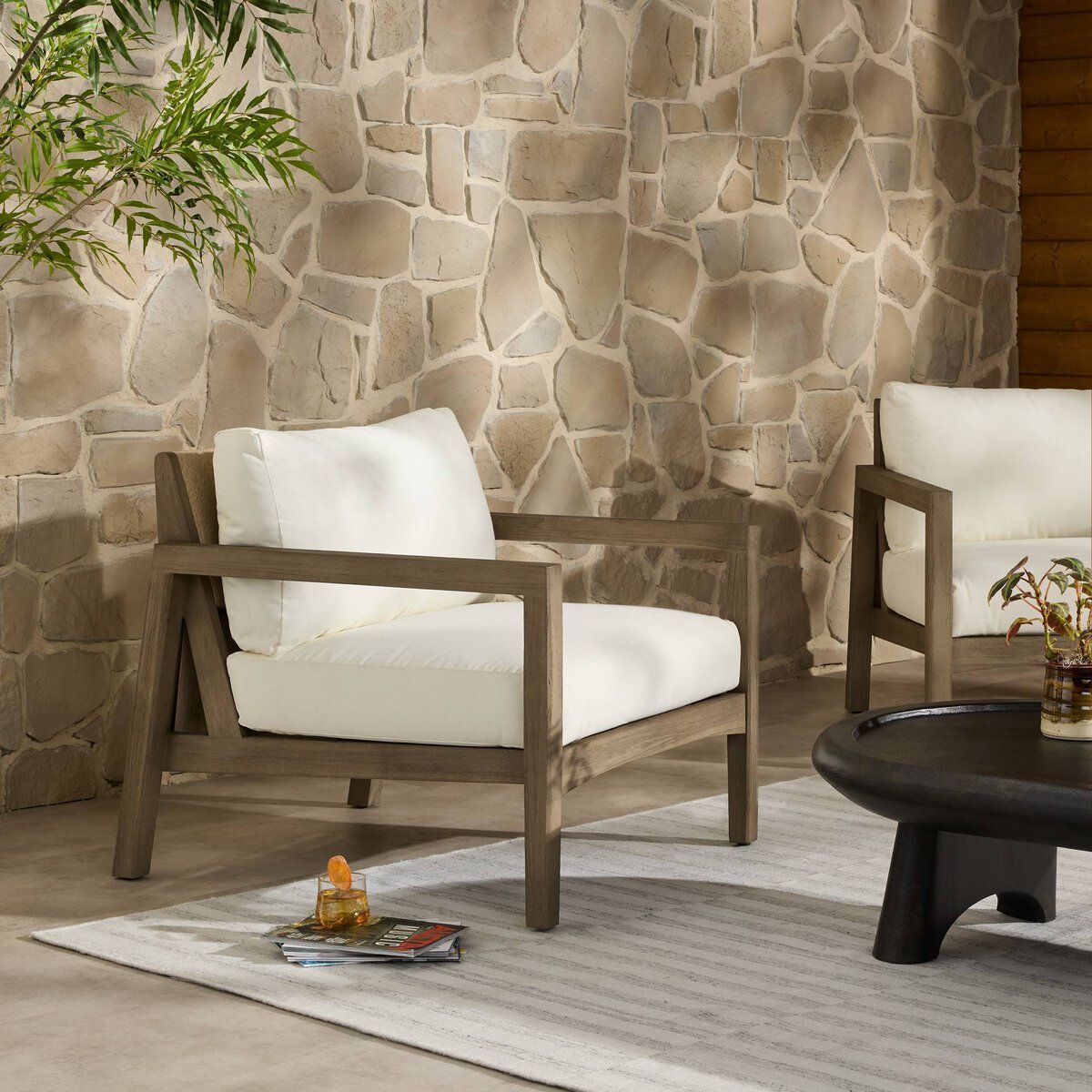 Nilson Outdoor Chair