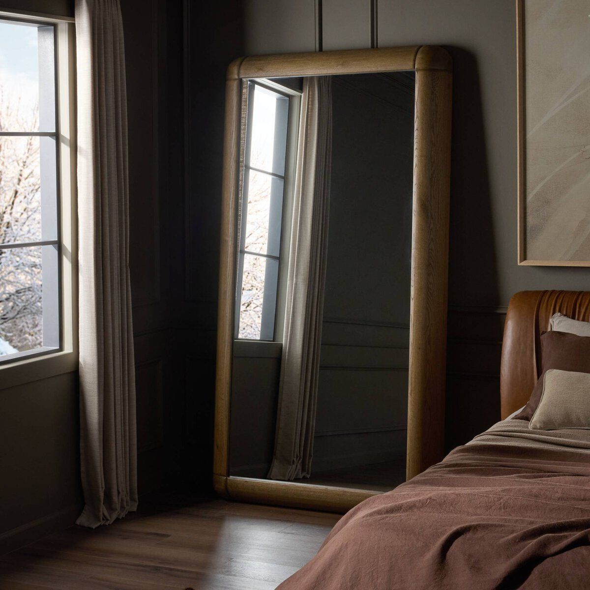 Ponte Floor Mirror