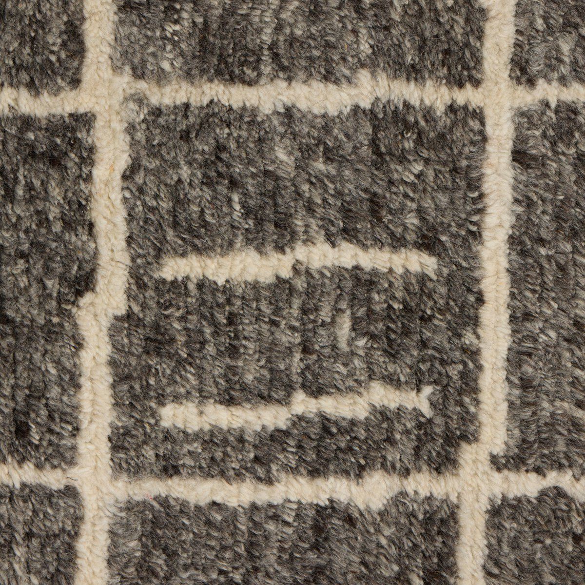 Sumlin Hand-knotted Rug