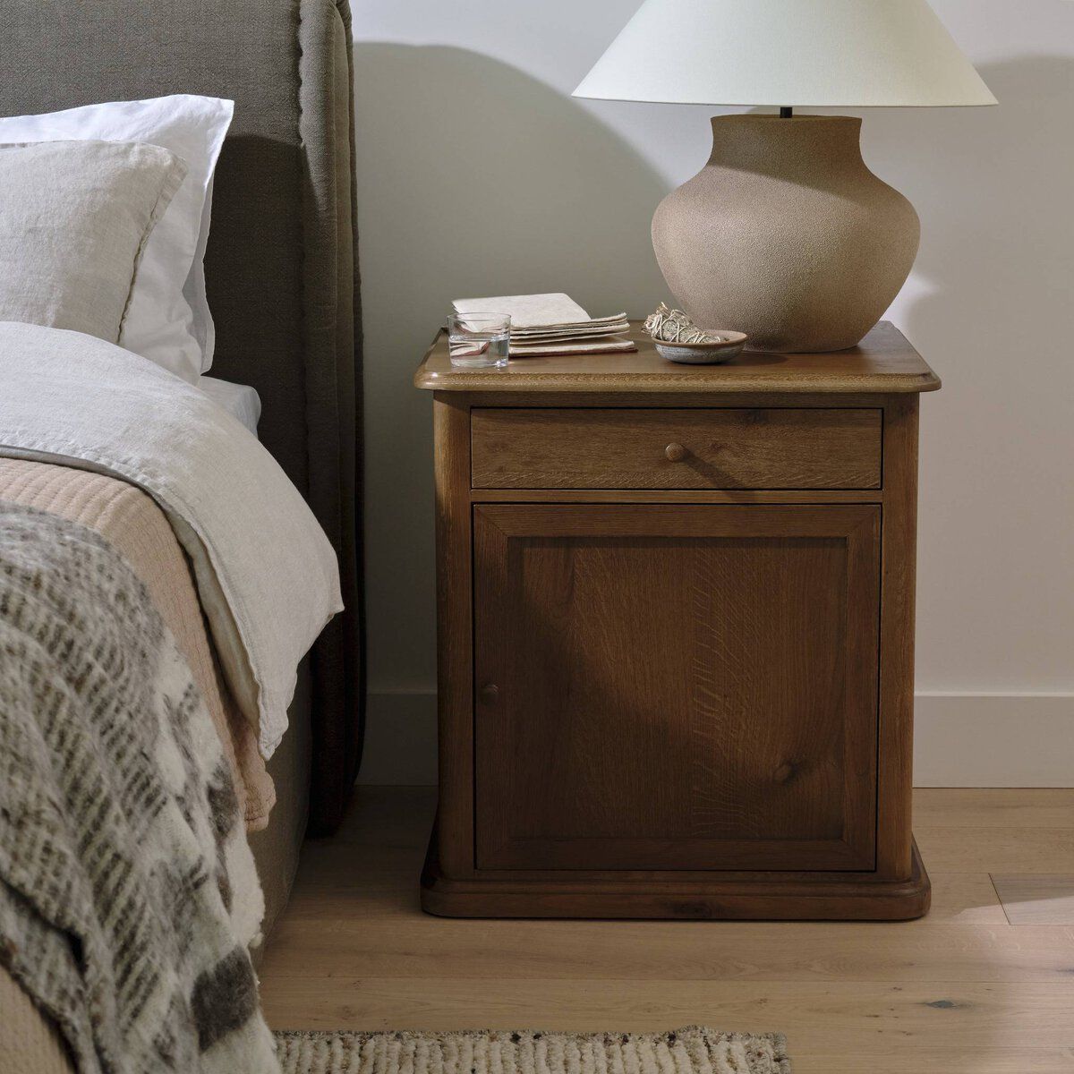 Poppy Nightstand