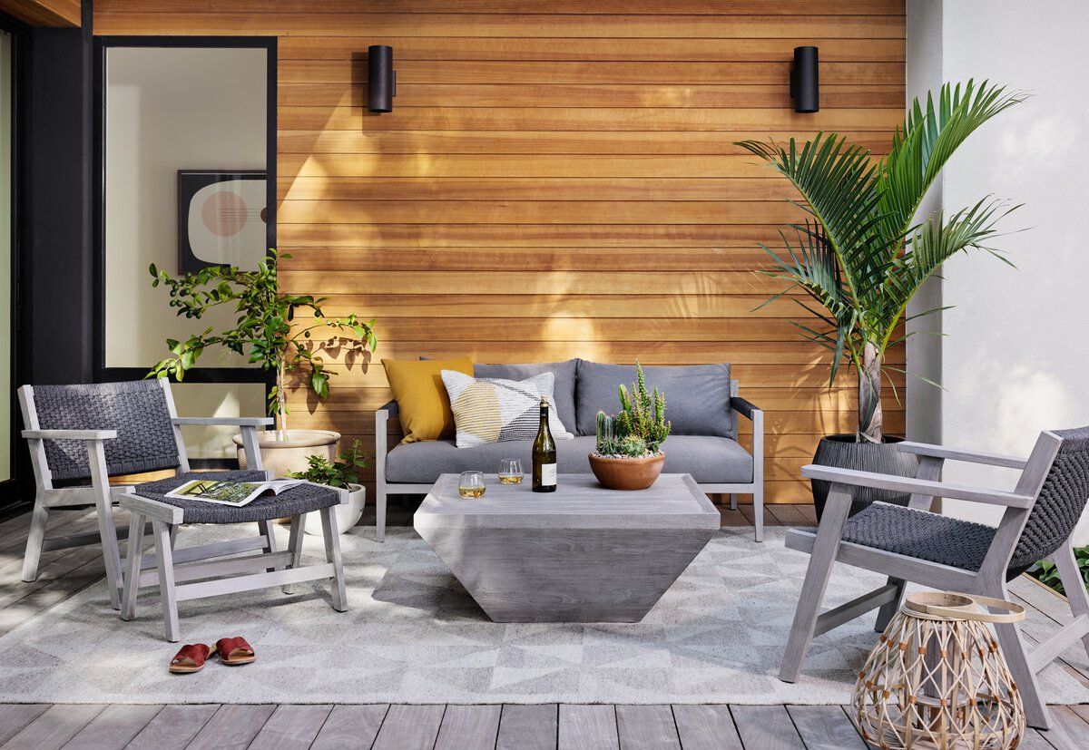Delano Outdoor Chair