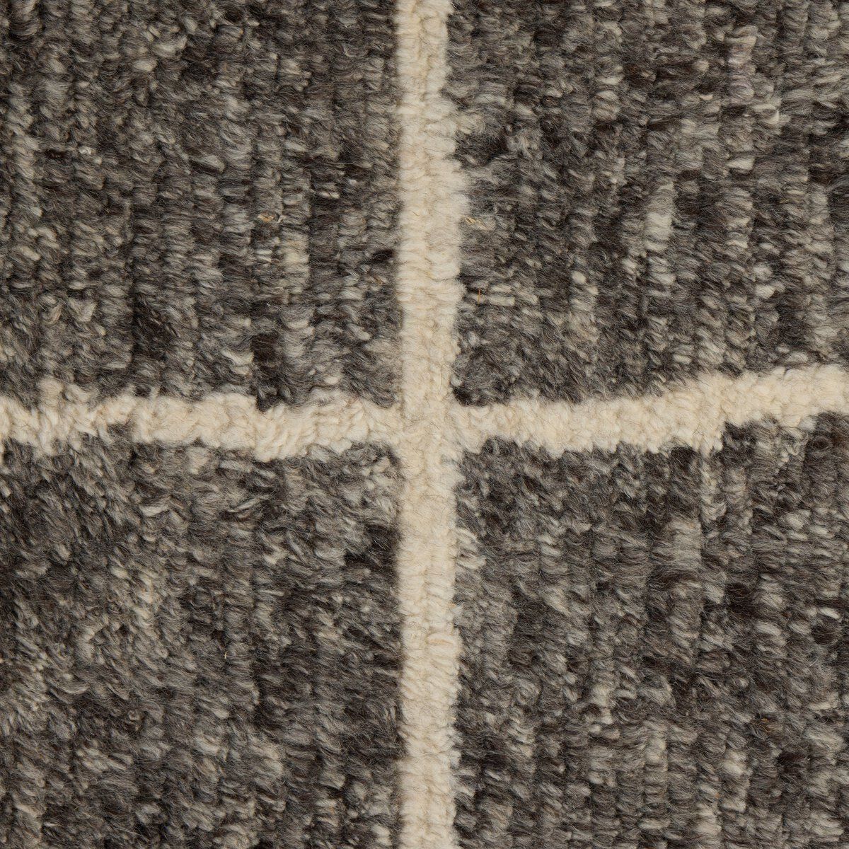 Sumlin Hand-knotted Rug