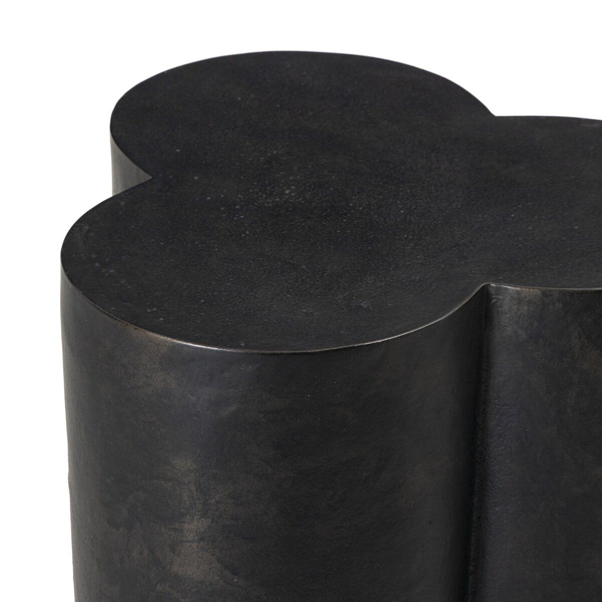 North Outdoor End Table