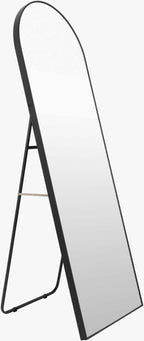Yagodnoye Mirror