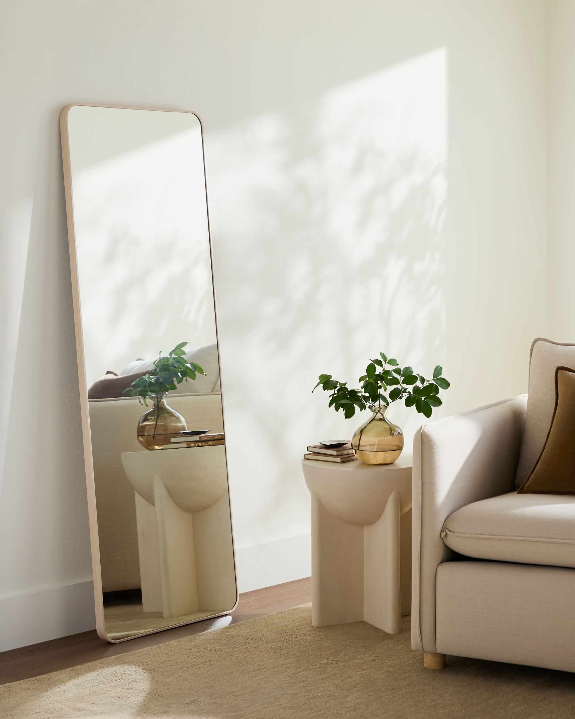 Taozhuang Dark Red Mirror