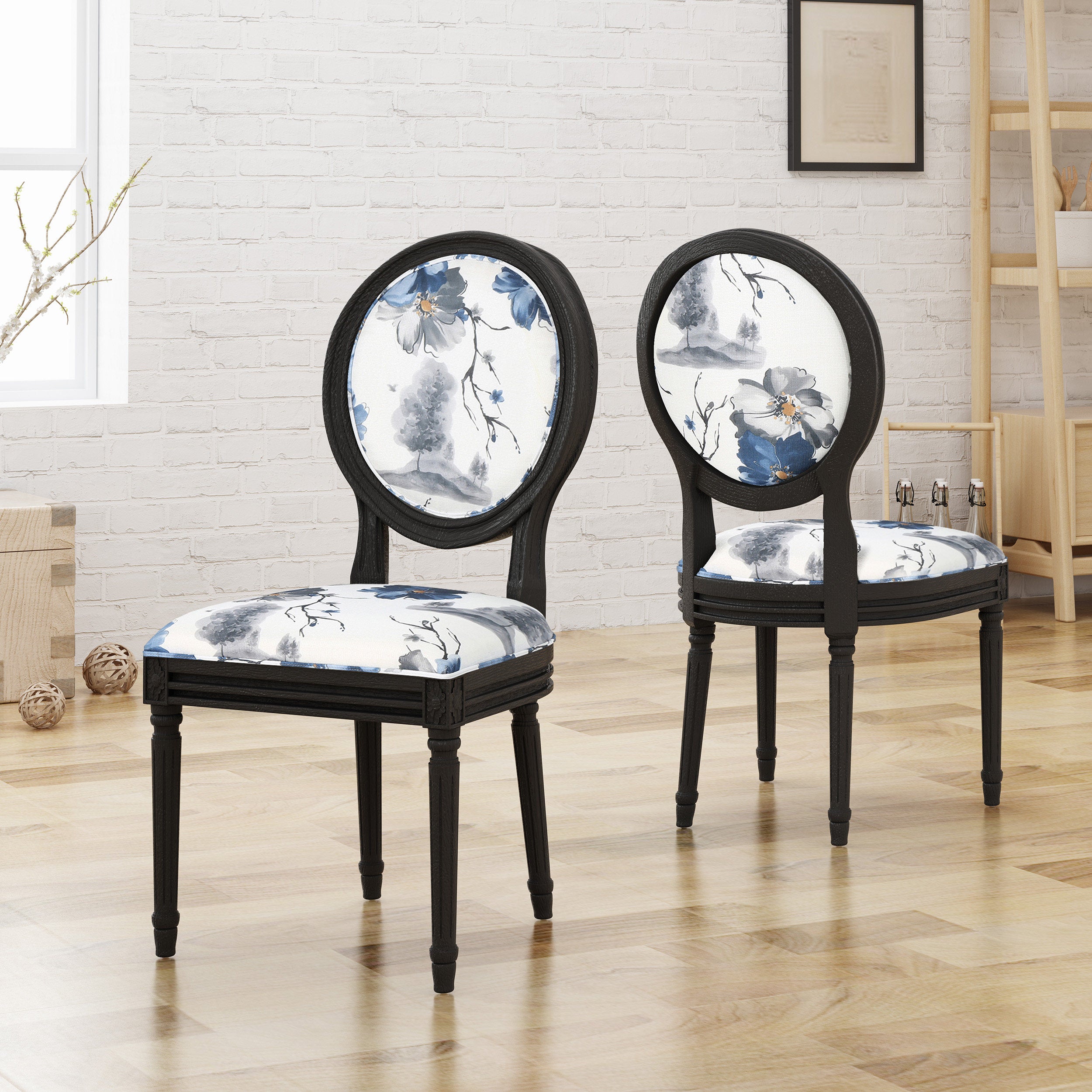 Round Back Chair Set